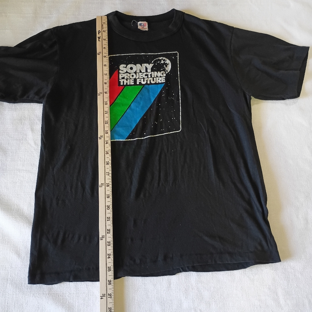 DG Sportswear XL black Vintage 90s Sony T-shirt Sony Projecting the Future short - Picture 7 of 10